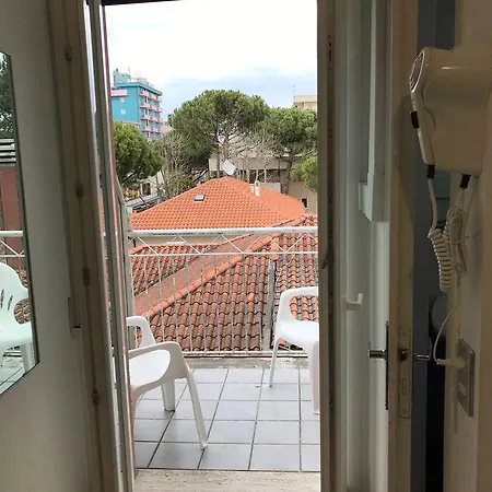 ホテル Cimarosa 2*