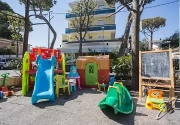 Cimarosa فندق 2*